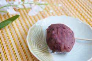 おはぎの歴史って知ってる ぼたもちとの違いやお供えの意味も解説 これちょっと気になる